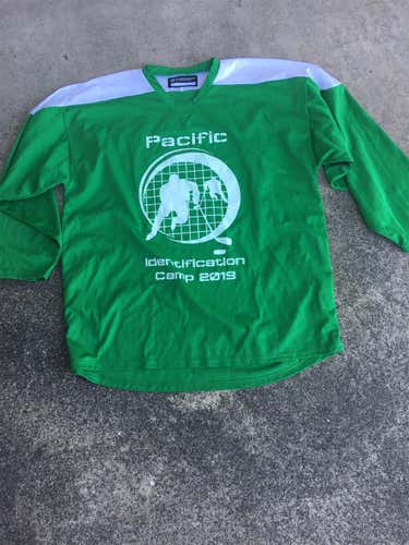Adult XL CCM Jersey
