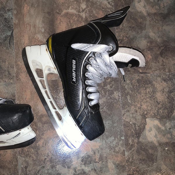 Bauer Supreme Total One 100 Size 9.5 Hockey Skates