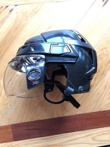Black Used Medium CCM Vector V10 Helmet With Bauer X100 3-pt Half Shield