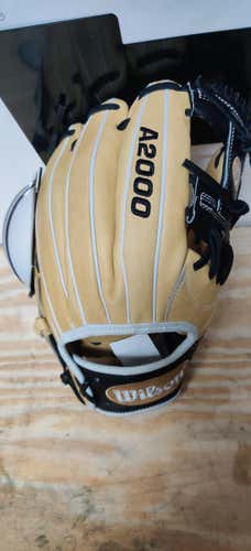 New Wilson A2000 1787 Baseball Glove 11.75"