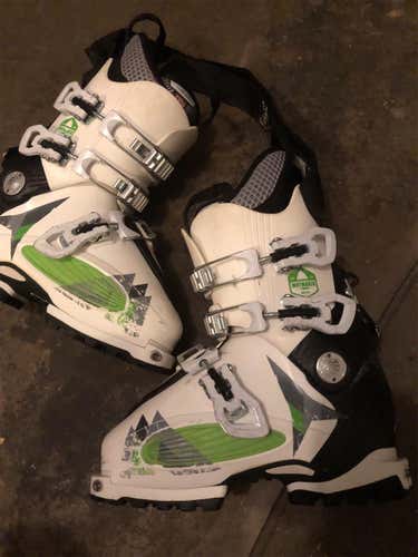 Alpine Touring Waymaker 95-115 Flex Ski Boots
