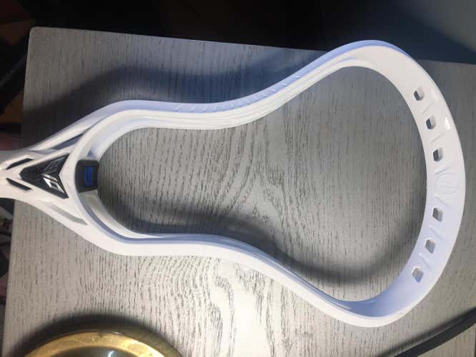 New Attack & Midfield Warrior Unstrung Evo 5 Head