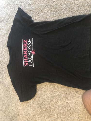 Salt Shakerz Black Used Adult Men's Large New Balance Shirt