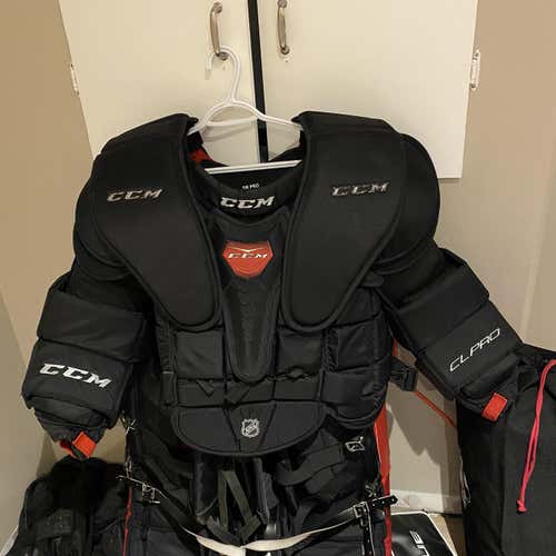 Senior Medium CCM CL Pro  Goalie Chest Protector