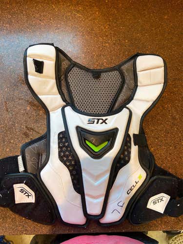 Lacrosse Shoulder Pads