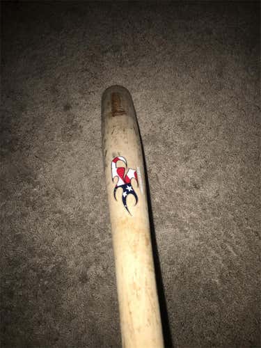 Phoenix Wood Bat (-3) 30 oz 33" Bat