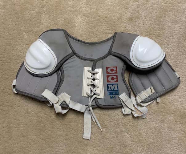 Used Senior Small CCM SP12 Shoulder Pads