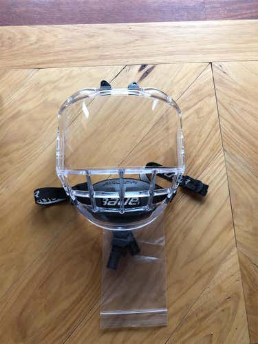 Used Bauer Concept 3 Full Shield With Hardware