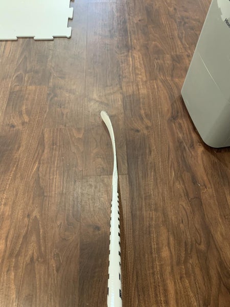 2 Used Senior Warrior Right Handed Alpha DX Hockey Stick Toe