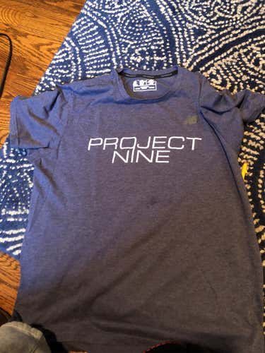 2018 New Balance Project 9 Tshirt (L)