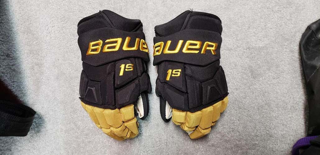 Vegas Golden Knights Bauer Supreme 1S Gloves 14" Carrier
