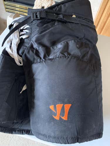 Black Used Senior Large Warrior Franchise Hockey Pants