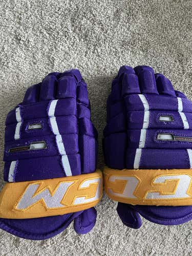 Pro Stock CCM Gloves Vintage Kings Logo