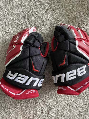 Bauer Vapor X100 Gloves 14"