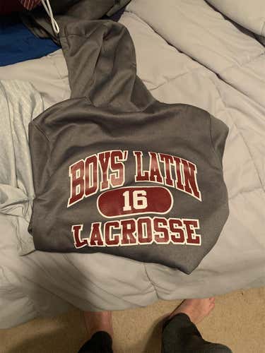 Gray Boys Latin Lacrosse Backwards Men's Medium Under Armour Sweatshirt