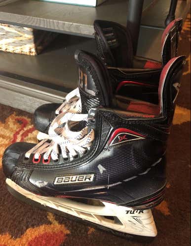 Custom Bauer Vapor 1X Size 7.5 Hockey Skates - Great Shape!