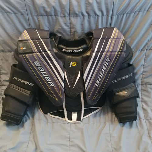 Used Senior Small Bauer Supreme 1S Goalie Chest Protector