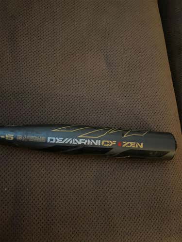 Used  DeMarini CF Zen (-5) 28 oz 33" Bat