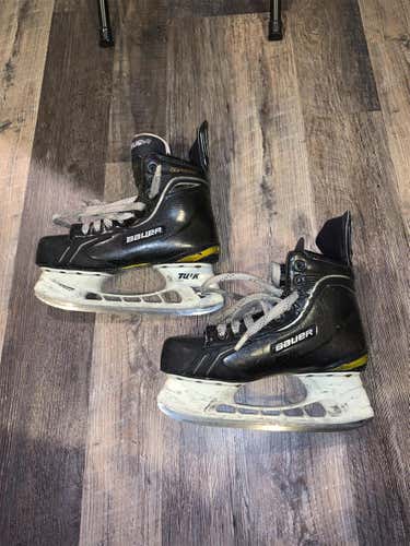 Used Bauer Supreme Total One D&R (Regular) Size 7.5 Hockey Skates