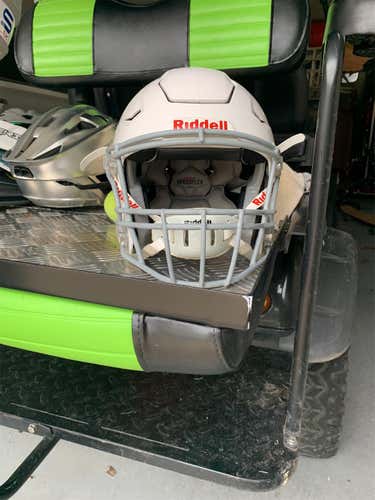 Used  Riddell Speedflex R41195 Helmet