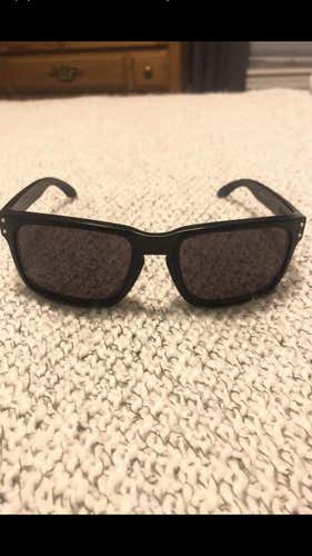 Black Oakley Holbrook Sunglasses
