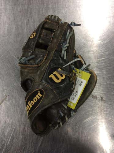 Used Wilson A2000 11 1 2" Baseball & Softball Fielders Gloves