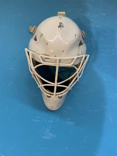 White Senior  Warwick Pro Pro Stock Goalie Mask