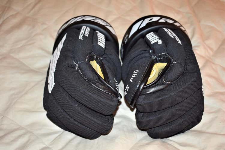 Pallas Magnum Super PRO  105 Hockey Gloves, Black, Senior 14”