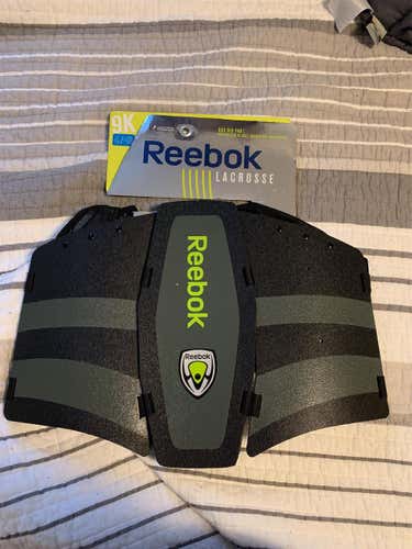 New Large Reebok Rib & Kidney Pads
