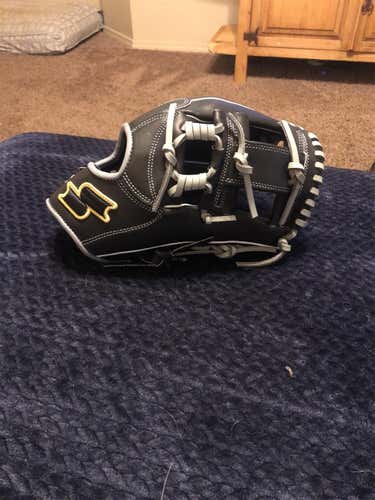 Black New Infield Black Line 11.5" Baseball Glove