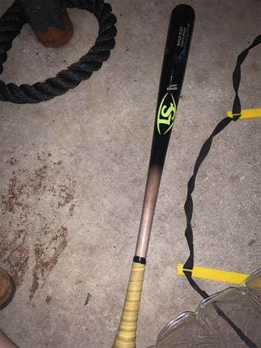 Used Louisville Slugger Maple Little League Bat