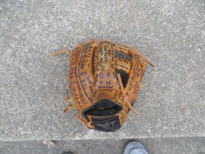Used Rawlings Right Handed Heart of the Hide Baseball Glove 11.5"