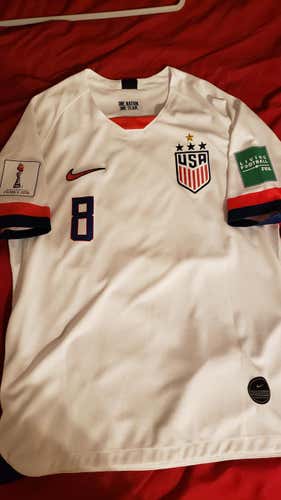Julie Ertz USA Women's World Cup 2019 jersey with 4th championship star!