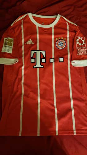 2017/18 #4 Niklas Süle FC Bayern jersey
