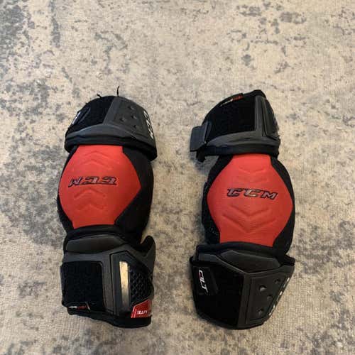 Used Extra Large CCM QuickLite  Elbow Pads