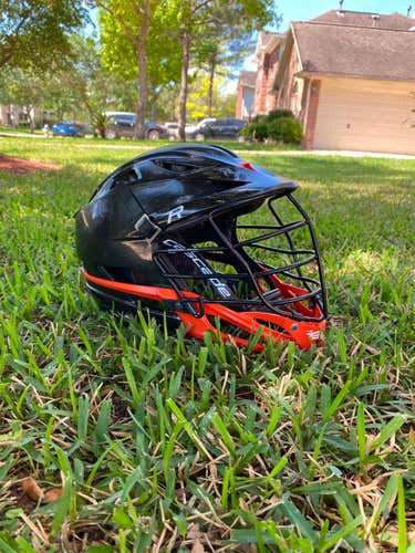 Black Used Cascade R Helmet