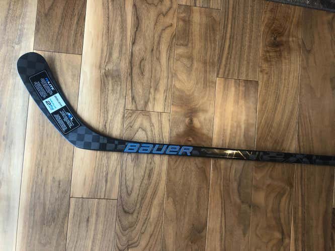 Brand New Bauer RH Nexus 2N Pro | P92 | 77Flex | Lie 6 | Grip