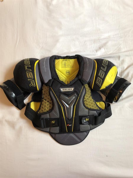 Used Bauer Supreme 1S Shoulder Pads - Senior Large (USH007)