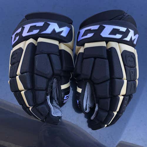 Black Used CCM 14" Gloves