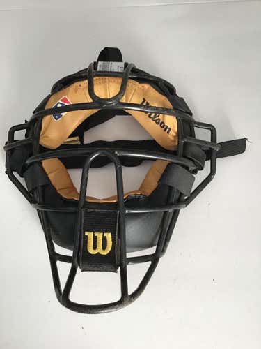 Used Wilson Mlb Mask Md Baseball & Softball Catchers Equipment