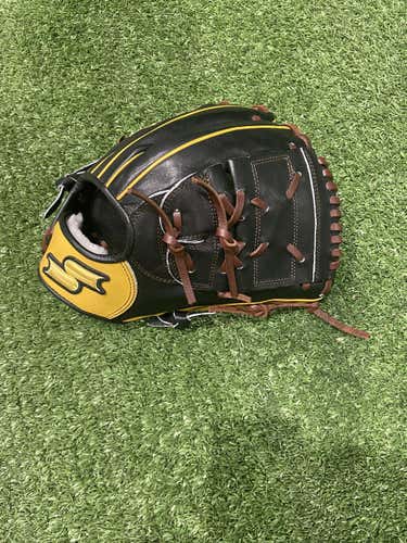 Black New High School/College SSK Right Handed Pitcher's Prestige Pro Baseball Glove 12" -No Trades-