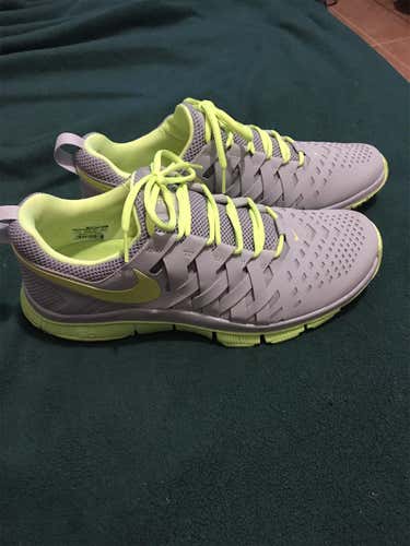 Nike Free Trainer Shoes 5.0 Sz 11.5