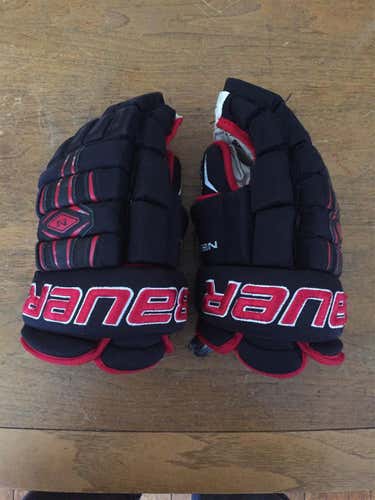 Bauer 800 Size 14 Black