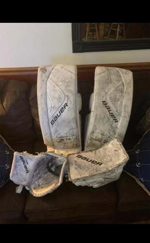 White Used 32" Regular  Goalie Full Set