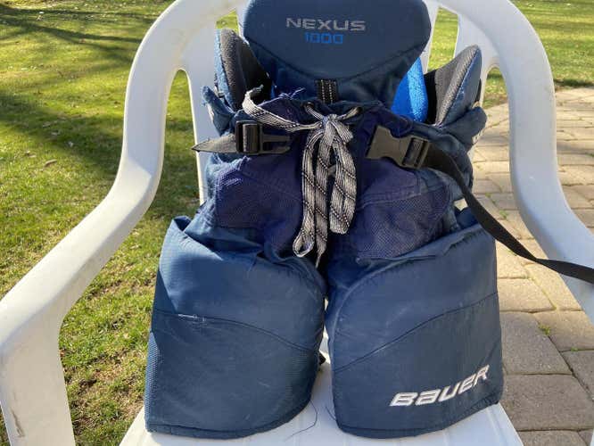 Blue Used Bauer Nexus 1000 Junior Medium Hockey Pants
