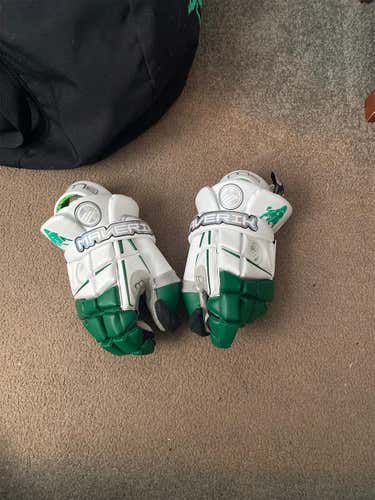 White Used Goalie Maverik M3 13" Lacrosse Gloves