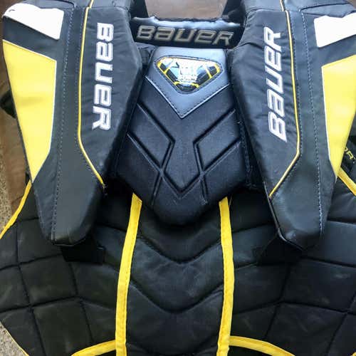 Used Small Bauer Supreme TotalOne NXG Goalie Chest Protector