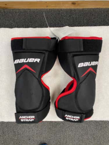 New Jr. Bauer Vapor X900 Goalie Knee Guards
