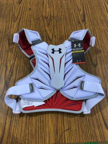 New Large Under Armour Revenant Shoulder Pads
