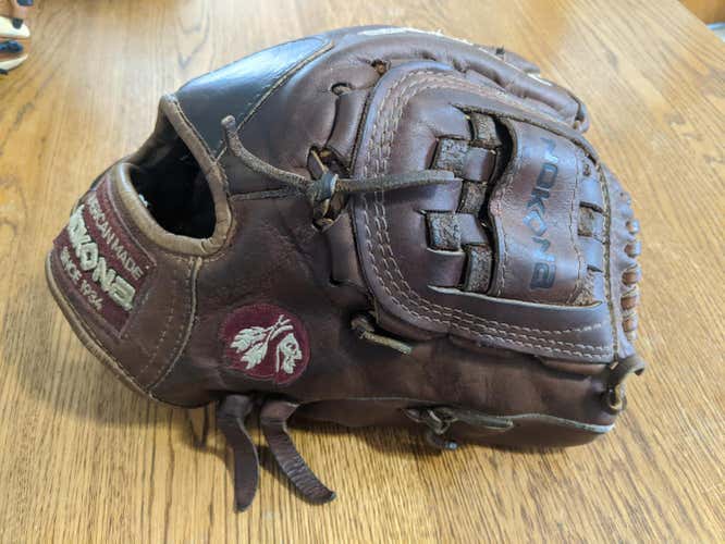 Nokona Baseball Glove 12"